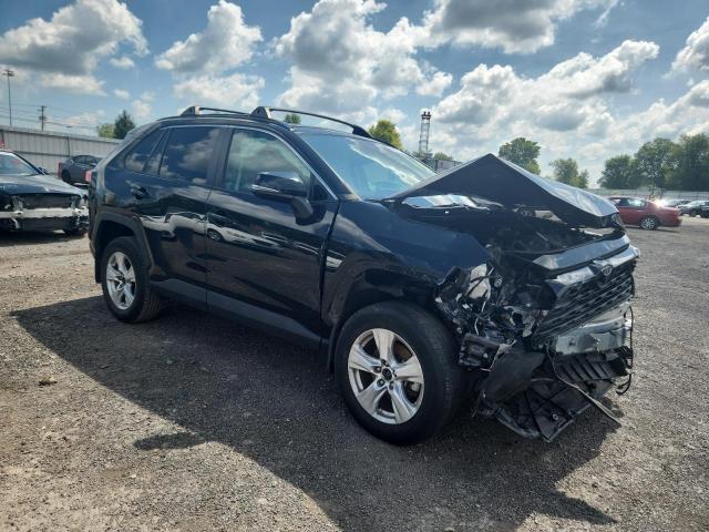 2T3P1RFV2MC185805 - 2021 TOYOTA RAV4 XLE BLACK photo 4