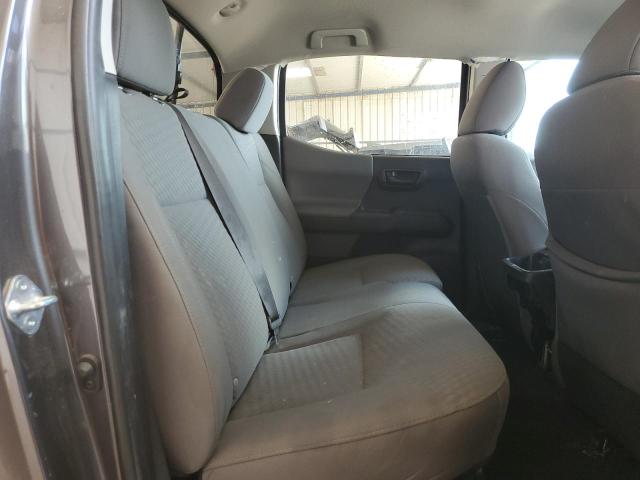 3TYAX5GN7NT062339 - 2022 TOYOTA TACOMA DOUBLE CAB ნაცრისფერი ფოტო 10