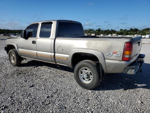 1GCGK29U92Z133428 - 2002 CHEVROLET 2500 K2500 TAN photo 2