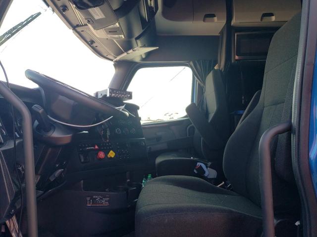 3AKJHHDR2SSVS7170 - 2025 FREIGHTLINER CASCADIA 1 BLUE photo 5