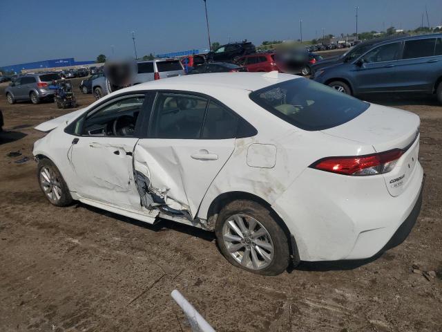 JTDBDMHE0RJ010670 - 2024 TOYOTA COROLLA LE WHITE photo 2