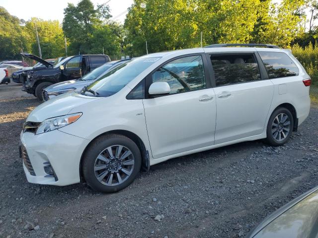5TDDZ3DC2KS210712 - 2019 TOYOTA SIENNA XLE 白色 照片 1