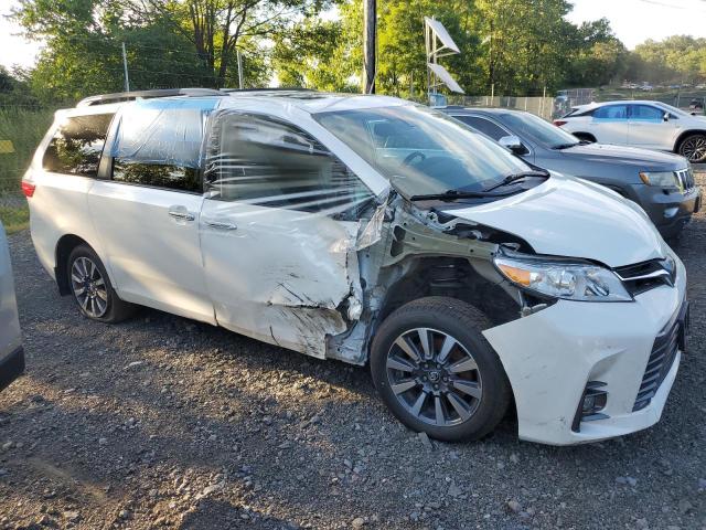5TDDZ3DC2KS210712 - 2019 TOYOTA SIENNA XLE 白色 照片 4
