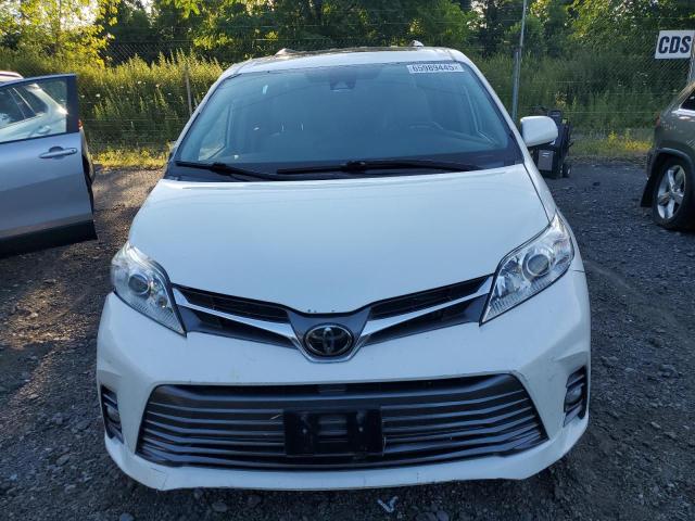 5TDDZ3DC2KS210712 - 2019 TOYOTA SIENNA XLE 白色 照片 5