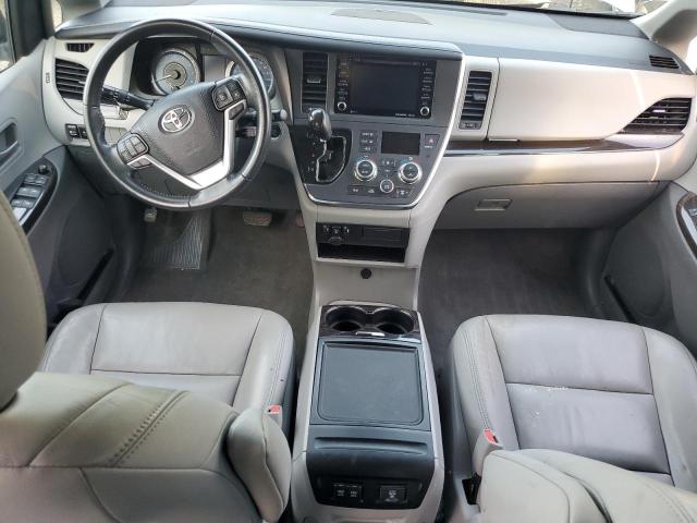 5TDDZ3DC2KS210712 - 2019 TOYOTA SIENNA XLE 白色 照片 8