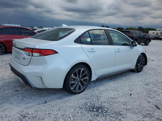 5YFP4MCE7NP116102 - 2022 TOYOTA COROLLA SE 白色 照片 3