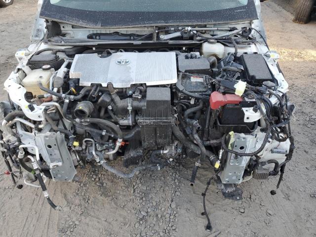 JTDKARFP4J3095306 - 2018 TOYOTA PRIUS PRIM 白色 照片 11