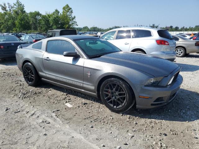 1ZVBP8AM9D5242814 - 2013 FORD MUSTANG SILVER photo 4