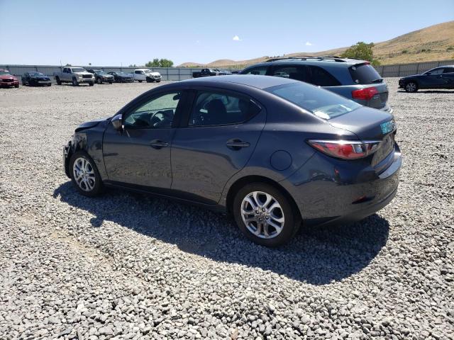 3MYDLBZV2GY141107 - 2016 TOYOTA SCION IA CHARCOAL photo 2