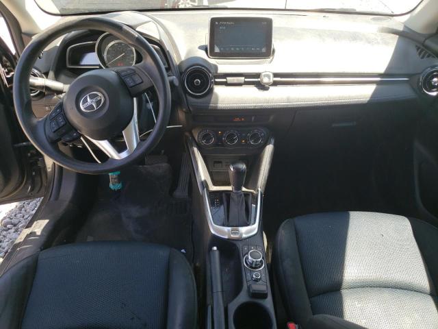 3MYDLBZV2GY141107 - 2016 TOYOTA SCION IA CHARCOAL photo 8