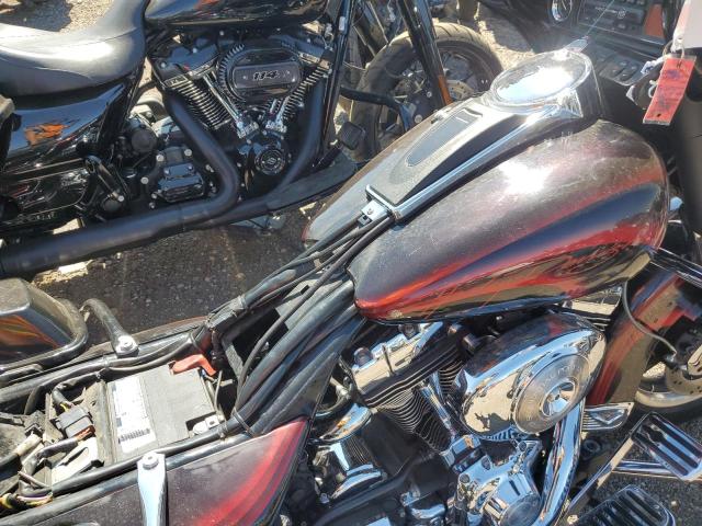 1HD1FCW1X4Y616573 - 2004 HARLEY-DAVIDSON FLHTCUI 双色 照片 5