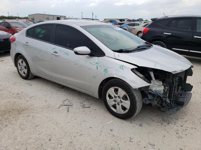 KNAFK4A62G5501299 - 2016 KIA FORTE LX SILVER photo 4