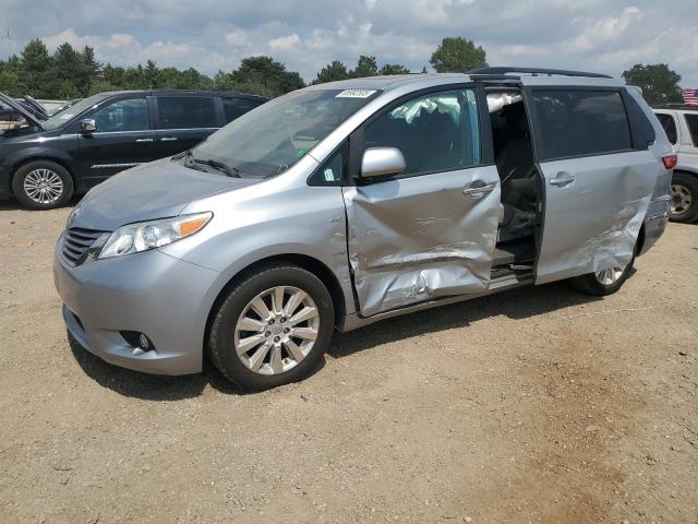 2016 TOYOTA SIENNA XLE, 