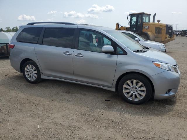 5TDDK3DC0GS144155 - 2016 TOYOTA SIENNA XLE ვერცხლისფერი ფოტო 4