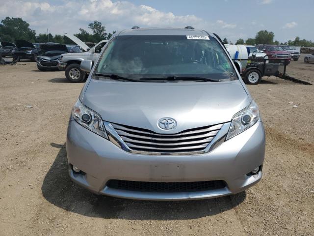 5TDDK3DC0GS144155 - 2016 TOYOTA SIENNA XLE ვერცხლისფერი ფოტო 5