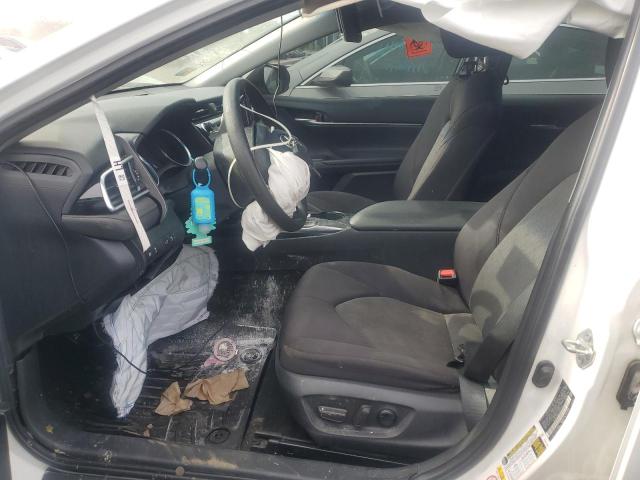 4T1B11HK4JU515753 - 2018 TOYOTA CAMRY L WHITE photo 7