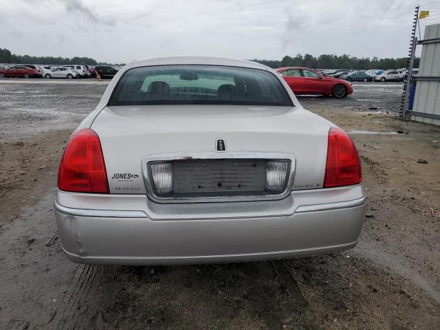 2LNHM82V39X629180 - 2009 LINCOLN TOWN CAR SIGNATURE LIMITED SILVER photo 6