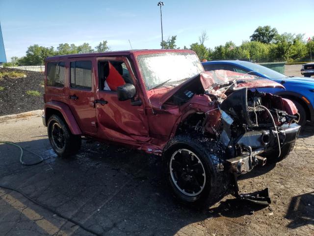 1C4HJWEGXCL258036 - 2012 JEEP WRANGLER U SAHARA Червоний фото 4