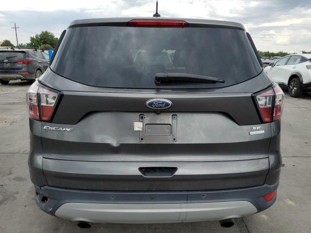 1FMCU0GD5HUC81853 - 2017 FORD ESCAPE SE 灰色 照片 6
