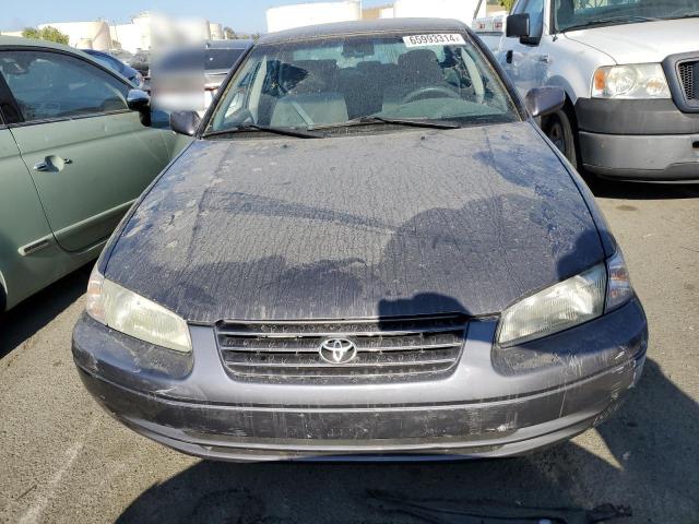 4T1BG28K1XU597731 - 1999 TOYOTA CAMRY CE GRAY photo 5