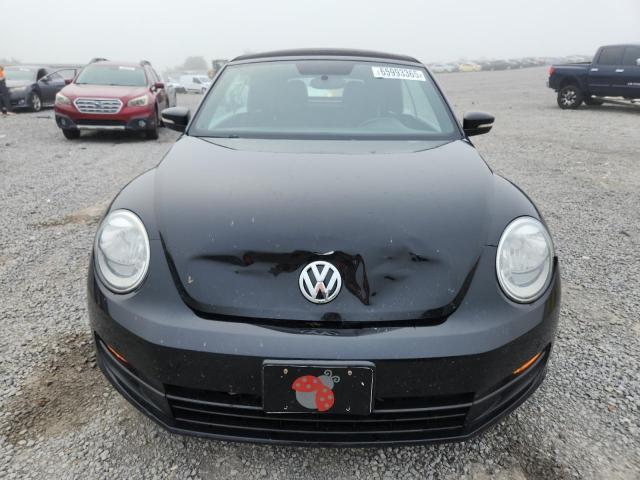 3VW5P7AT2DM827937 - 2013 VOLKSWAGEN BEETLE 黑色 照片 5