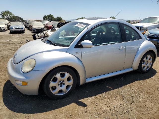 3VWDD21C82M422606 - 2002 VOLKSWAGEN NEW BEETLE GLX 银色 照片 1