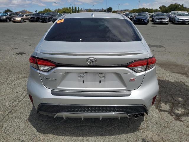 JTDP4RCE3LJ014522 - 2020 TOYOTA COROLLA SE ვერცხლისფერი ფოტო 6
