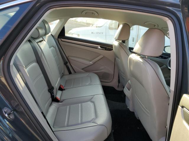 1VWDT7A32HC062419 - 2017 VOLKSWAGEN PASSAT R-LINE Boz foto 10