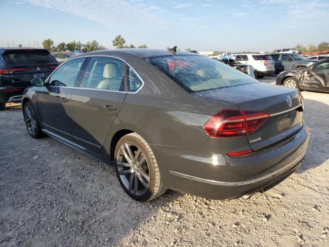 1VWDT7A32HC062419 - 2017 VOLKSWAGEN PASSAT R-LINE Boz foto 2