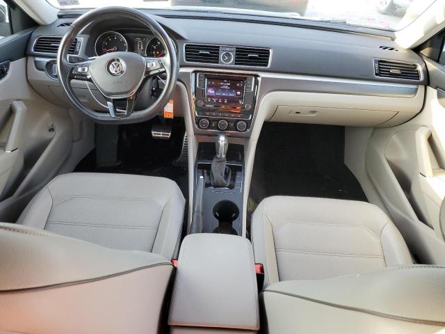 1VWDT7A32HC062419 - 2017 VOLKSWAGEN PASSAT R-LINE Boz foto 8