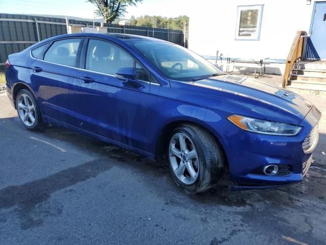 3FA6P0HD0GR253624 - 2016 FORD FUSION SE BLUE photo 4