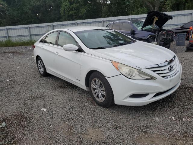 5NPEB4ACXBH179413 - 2011 HYUNDAI SONATA GLS WHITE photo 4