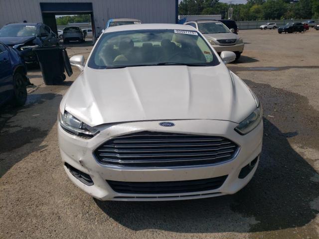 3FA6P0HD0ER363425 - 2014 FORD FUSION SE WHITE photo 5