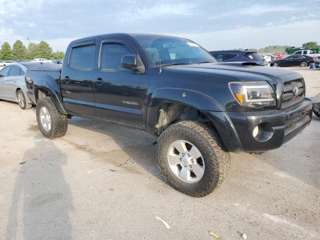 5TELU4EN5AZ743798 - 2010 TOYOTA TACOMA DOUBLE CAB BLACK photo 4