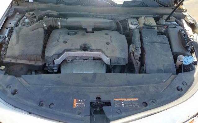 1G11Z5SA0KU132001 - 2019 CHEVROLET IMPALA LT 银色 照片 11