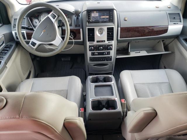 2A8HR54X59R646904 - 2009 CHRYSLER TOWN & COU TOURING RED photo 8