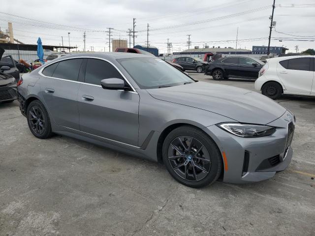 WBY73AW04PFR29956 - 2023 BMW I4 EDRIVE 40 灰色 照片 4