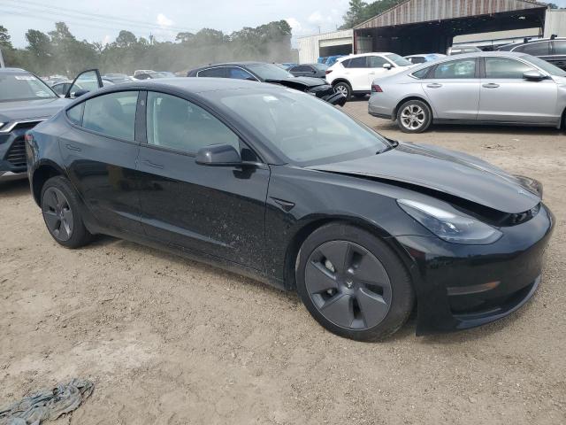5YJ3E1EA9PF690610 - 2023 TESLA MODEL 3 BLACK photo 4