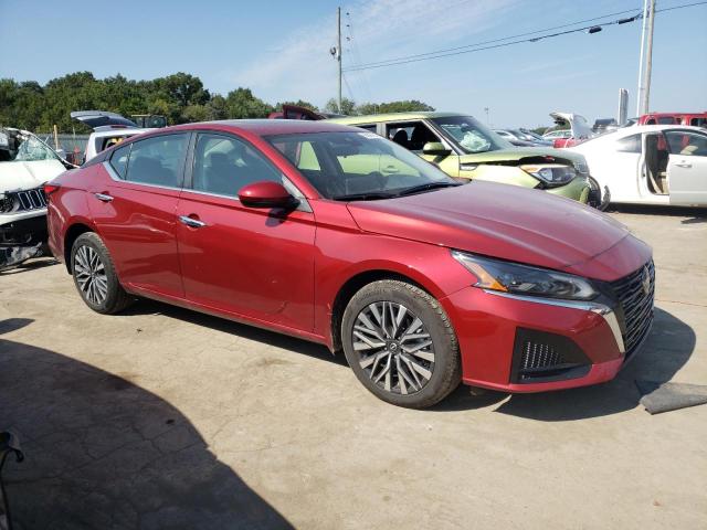 1N4BL4DW4PN345833 - 2023 NISSAN ALTIMA SV RED photo 4