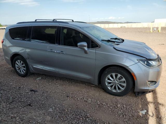 2C4RC1BG9HR576959 - 2017 CHRYSLER PACIFICA TOURING L GRAY photo 4