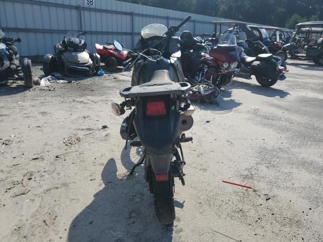 JKAKLEE1XJDA92692 - 2018 KAWASAKI KL650 E TWO TONE photo 4