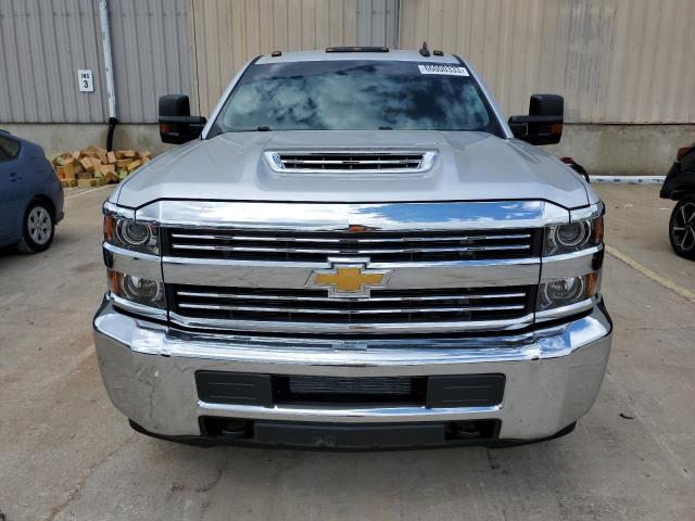 1GC1KREY6KF140166 - 2019 CHEVROLET 2500 HD K2500 HEAVY DUTY SILVER photo 5