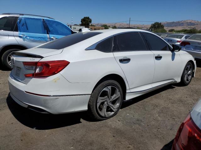 1HGCV1F45JA134806 - 2018 HONDA ACCORD EX WHITE photo 3