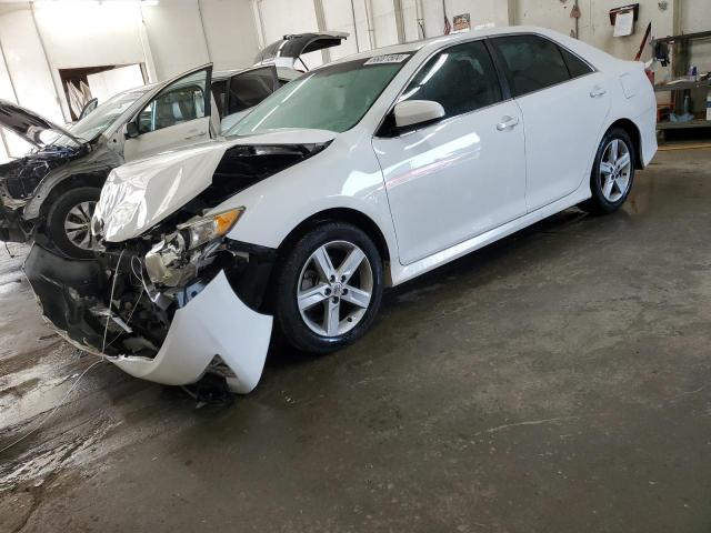 4T1BF1FK2CU503480 - 2012 TOYOTA CAMRY BASE WHITE photo 1