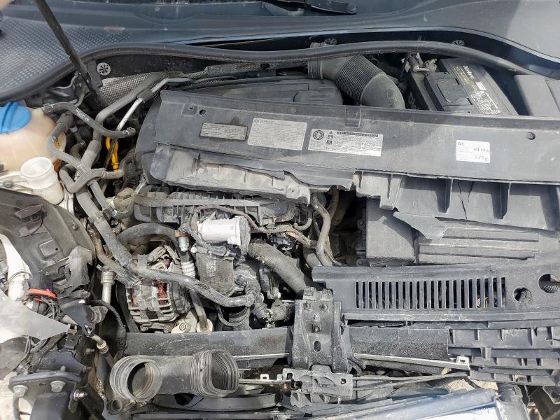 1VWBS7A30EC047052 - 2014 VOLKSWAGEN PASSAT SE فضي صورة 11