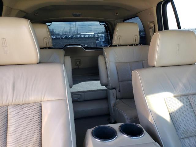 5LMFU27548LJ03937 - 2008 LINCOLN NAVIGATOR თეთრი ფოტო 10