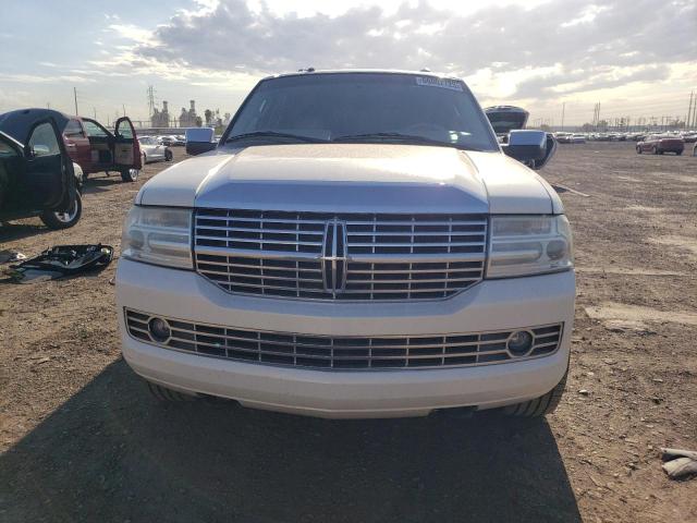 5LMFU27548LJ03937 - 2008 LINCOLN NAVIGATOR თეთრი ფოტო 5