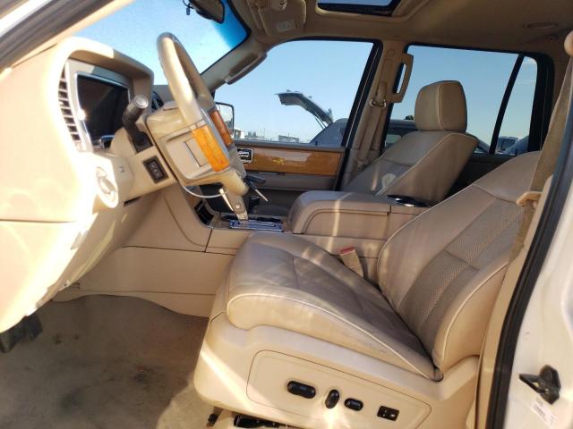 5LMFU27548LJ03937 - 2008 LINCOLN NAVIGATOR თეთრი ფოტო 7