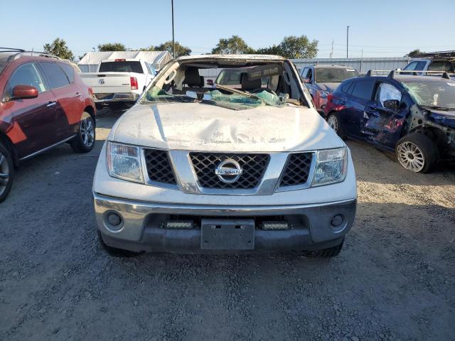1N6BD06T08C416720 - 2008 NISSAN FRONTIER KING CAB XE WHITE photo 5