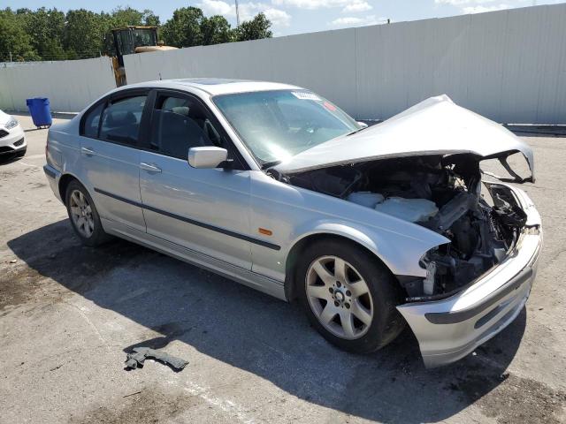 WBAAM3339XCA80570 - 1999 BMW 323 I AUTOMATIC SILVER photo 4